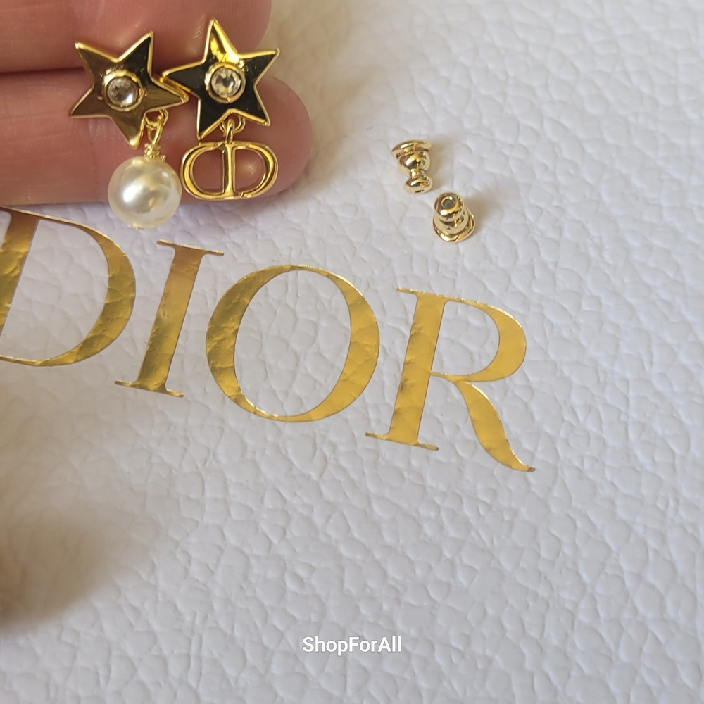 DIOR LUCKY Star Gold -finish Metal And White Pearls - Picture 5 of 14